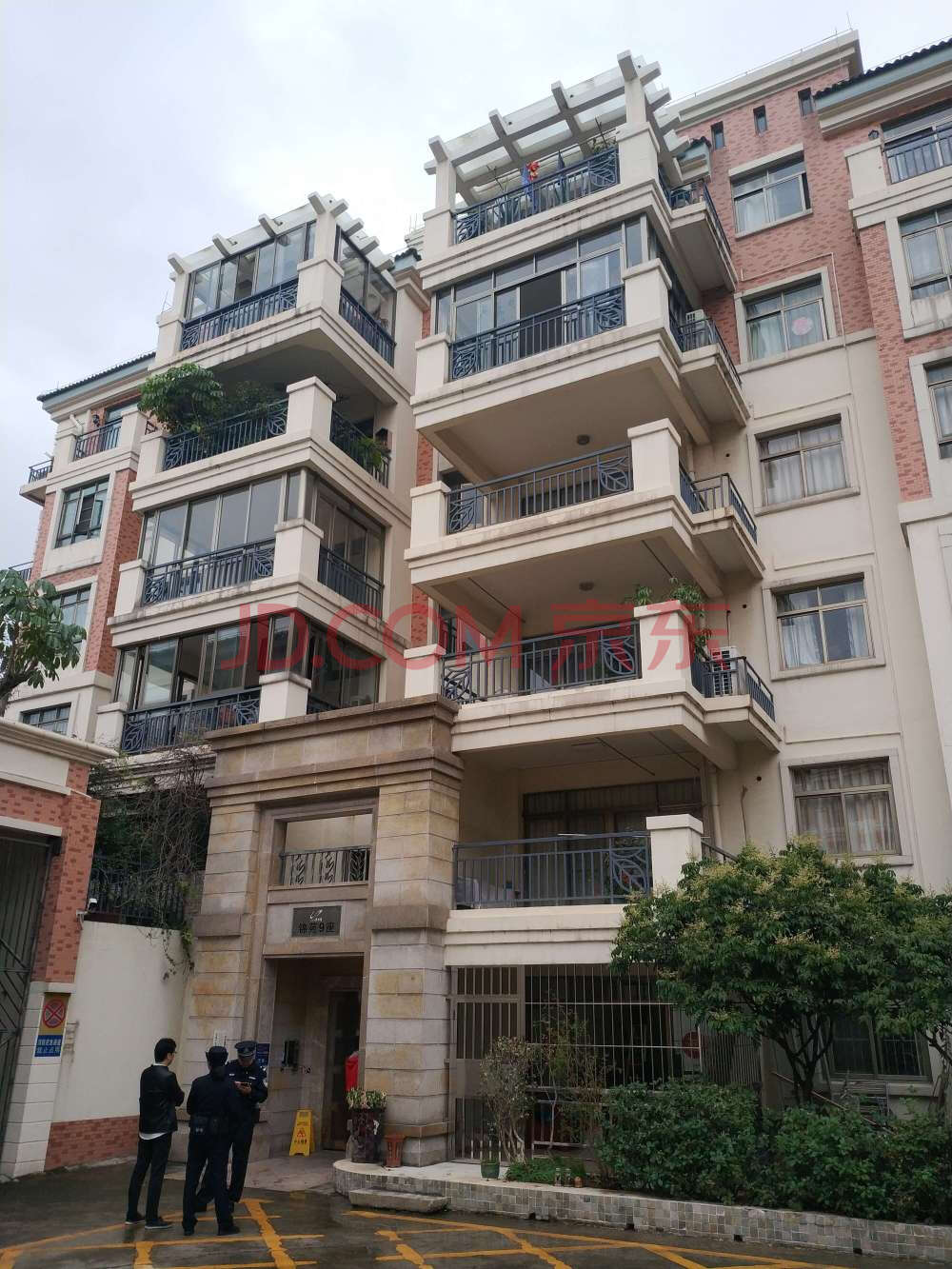 【一拍】位于陈村镇花城社区居民委员会碧桂花城锦苑9座403的房产