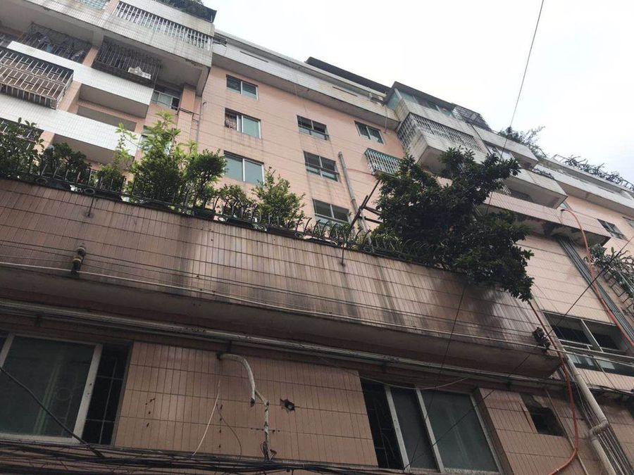 【第一次拍卖】位于佛山市顺德区大良街道办事处中区社区居民委员会云良路4号顺利大厦705号