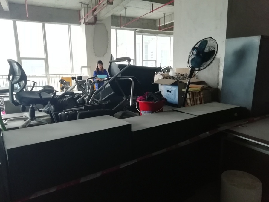【变卖】佛山先导精机有限公司拥有的路由器等办公设备一批